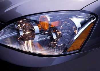 When and Why Do You Need to Adjust the Headlights of the Car?