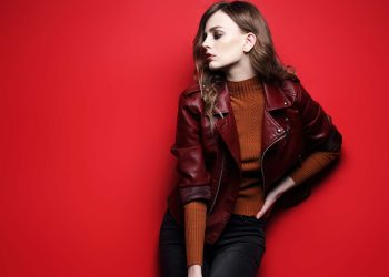 Choosing the Perfect Studio Backdrop for Photo Shoot Session