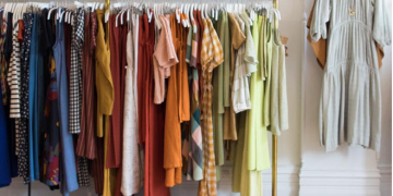 How to choose clothes wholesale for your store?