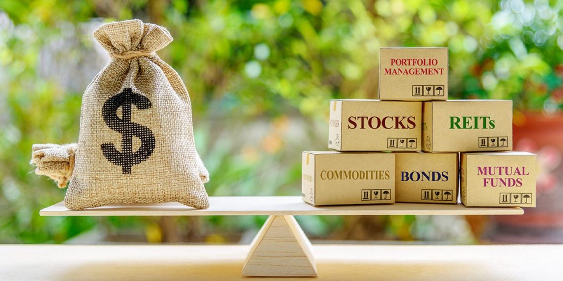 Investments 101: The Whole Picture of Diversifying Your Portfolio