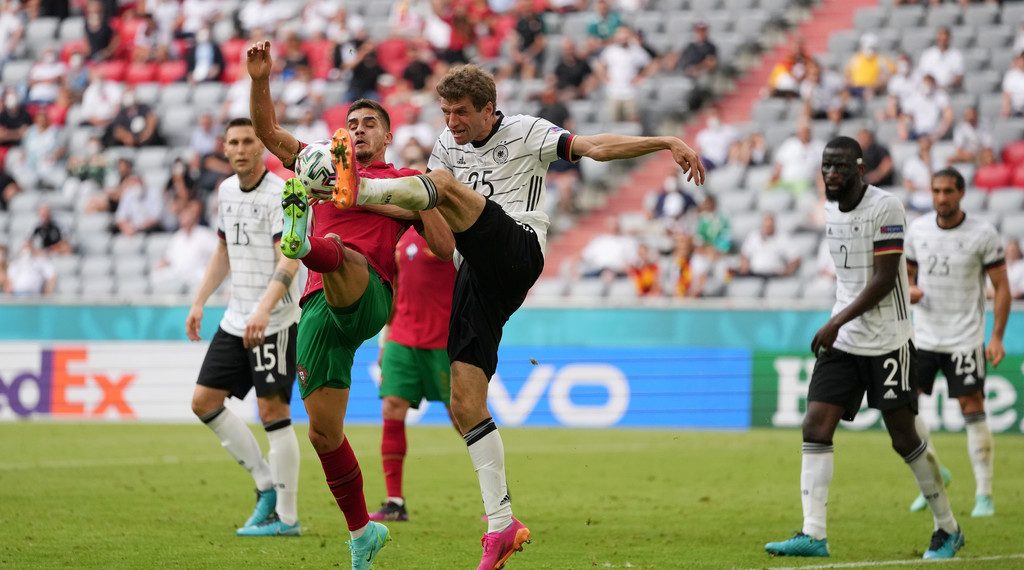 German Tournament Stars Beat 127 Entries Score Seven Number Slots