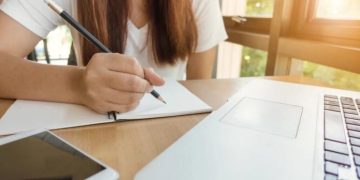 How to compose a decent essay in a short amount of time