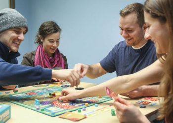 Why are old-fashioned board &casual games thriving in the digital age?