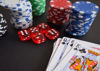 How to Get Opportunity for Playing Online Casino Slots