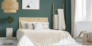 4 Tips for Cozy Winter Bedding