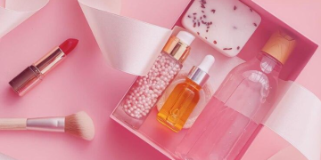 Best tips & tricks for shopping for beauty products online