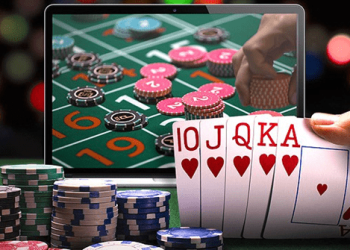 How to Get Better at Playing at Online Casino