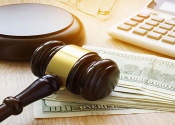 Pros and Cons of Workers’ Comp Lump Sum Payments 