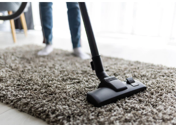 What Are the Helpful Ways to Clean Rugs?