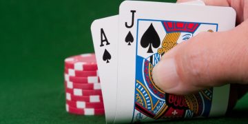 Why Should You Get a Credit Line to Play at the Casino?