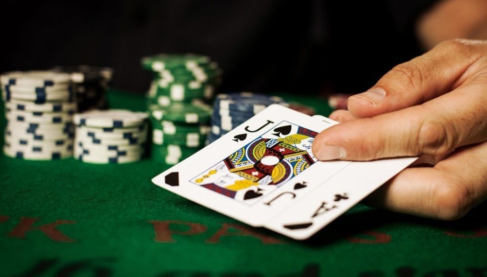 Online Blackjack in Canada: Check Whether You Are Ready to Win