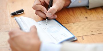 5 Reasons To Open an Online Business Checking Account