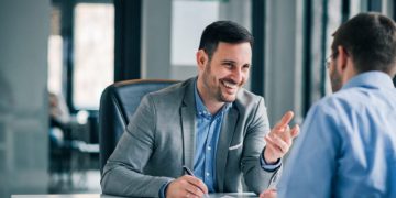 Choosing a business consultant: What to do