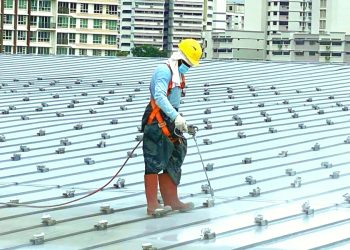 Understanding the Benefits of Hiring a Waterproofing Specialist