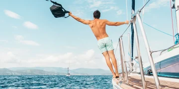 Packing for a Yacht Charter Vacation: A Guide