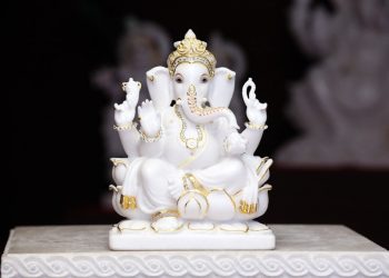 The role of Marble Ganesh Murti in promoting mindfulness and spirituality.