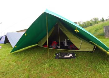 The Pros and Cons of using Industrial Tarps