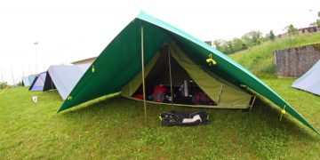 The Pros and Cons of using Industrial Tarps