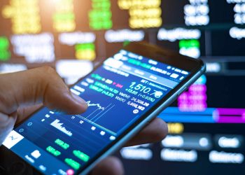 Strategies for Choosing the Right Online Stock Broker: A Comprehensive Guide