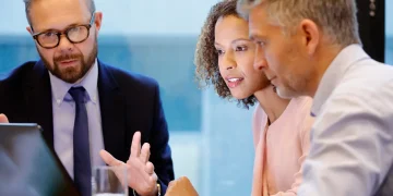 How To Choose The Right Investment Banking Advisors For Your Company