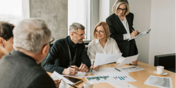 Innovative Uses of Generative AI in Business Marketing and Customer Engagement