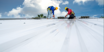 Signs Your Commercial Roof Needs Repairs