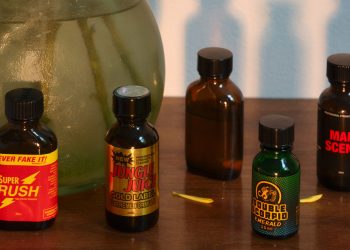 Choose the Right Poppers That Fit Your Mood Experience and Personal Style